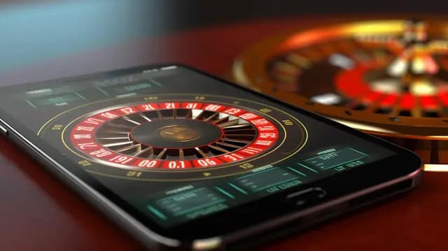 Showcase of V7V7 mobile interface with a smooth, intuitive player dashboard